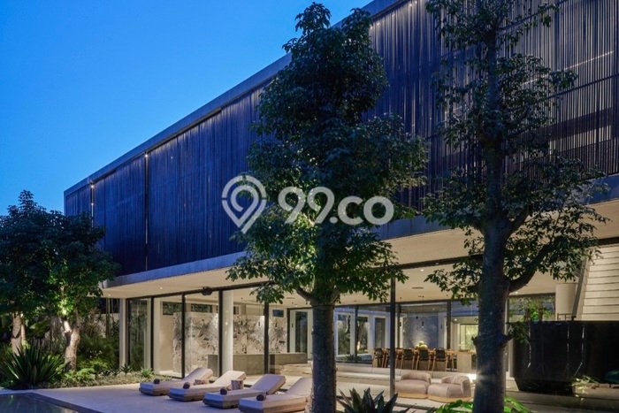 PELUANG INVESTASI! Vila di , Luas 1900m2m², Potensi Bagus PELUANG INVESTASI! Vila di , Luas 1900m2m², Potensi Bagus