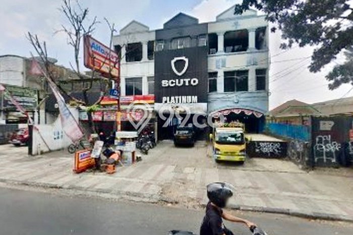 Ruko Bagus Dijual di Sudirman Bandung Strategis Cocok untuk Kembangkan Bisnis Ruko Bagus Dijual di Sudirman Bandung Strategis Cocok untuk Kembangkan Bisnis