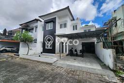 Rumah Cantik Siap Pakai Di Denpasar Utara Luas 200m2 Aman Rumah Cantik Siap Pakai Di Denpasar Utara Luas 200m2 Aman
