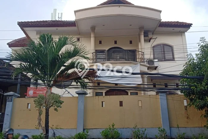 Rumah Luxury Modern Tanpa Renovasi di Tonja Denpasar Rumah Luxury Modern Tanpa Renovasi di Tonja Denpasar