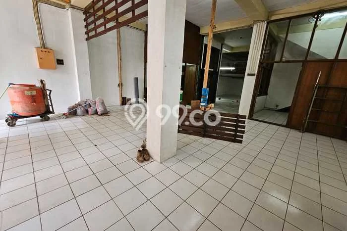 Ruko Disewa di Bandung dengan LB 550m2 Area Komersial Ramai Ruko Disewa di Bandung dengan LB 550m2 Area Komersial Ramai