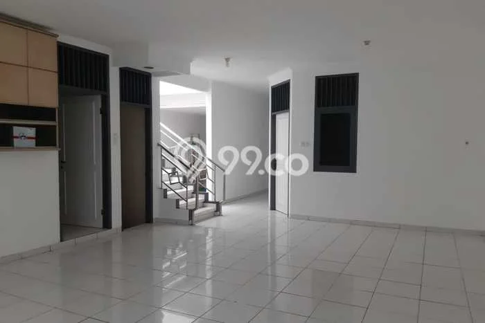 Rumah Disewakan Jakarta Barat LT 146m2 LB 292m2 Kawasan Tanjung Duren Rumah Disewakan Jakarta Barat LT 146m2 LB 292m2 Kawasan Tanjung Duren