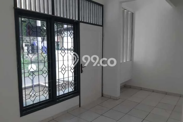 Rumah Disewakan Jakarta Barat LT 146m2 LB 292m2 Kawasan Tanjung Duren Rumah Disewakan Jakarta Barat LT 146m2 LB 292m2 Kawasan Tanjung Duren