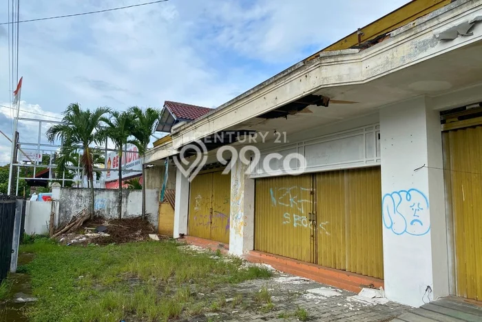 Unit Ruko Dijual di Umbulharjo Yogyakarta Luas Tanah 613m2, Luas Bangunan 344m2 Unit Ruko Dijual di Umbulharjo Yogyakarta Luas Tanah 613m2, Luas Bangunan 344m2
