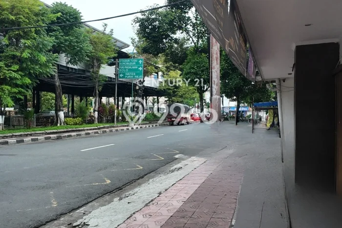 Siap Huni Hunian Elit 5 Kamar di Ngampilan Dekat ke Mana Pun Siap Huni Hunian Elit 5 Kamar di Ngampilan Dekat ke Mana Pun