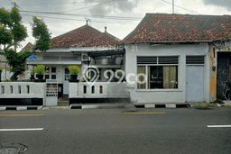 Properti Idaman LT 255m2m² Akses Strategis di Pakualaman, Yogyakarta Properti Idaman LT 255m2m² Akses Strategis di Pakualaman, Yogyakarta