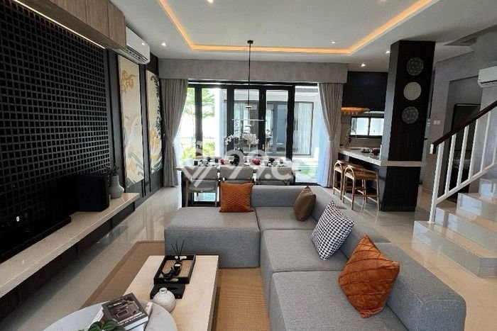 Dijual Hunian Rumah Terawat 4 KT di Summarecon Tangerang, Tangerang Dijual Hunian Rumah Terawat 4 KT di Summarecon Tangerang, Tangerang