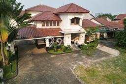 Hunian Super Elit dengan Akses Paling Strategis di Pondok Labu, Jakarta Selatan Hunian Super Elit dengan Akses Paling Strategis di Pondok Labu, Jakarta Selatan
