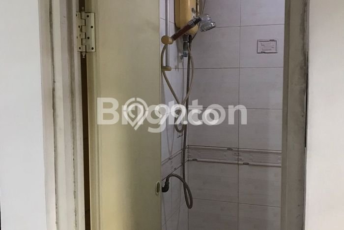 Rumah Modern 3 KT LT 144m2 di Duta Garden Rumah Modern 3 KT LT 144m2 di Duta Garden