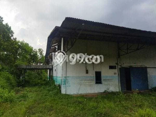 Unit Pabrik Dijual di Cibadak Sukabumi Luas Tanah 900m2, Luas Bangunan 500m2 Unit Pabrik Dijual di Cibadak Sukabumi Luas Tanah 900m2, Luas Bangunan 500m2