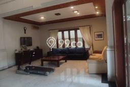 Hunian Modern dengan LT 900m2 & LB 1200m2 Dikontrakkan di Lippo Karawaci Hunian Modern dengan LT 900m2 & LB 1200m2 Dikontrakkan di Lippo Karawaci
