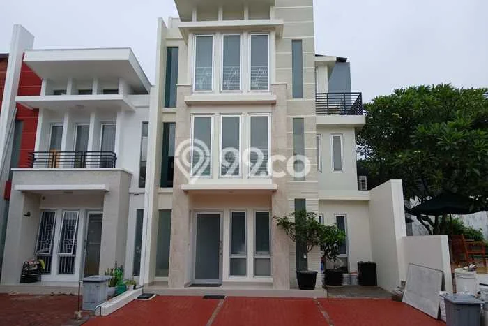 Rumah Luxury Modern Tanpa Renovasi di Gading Serpong Tangerang Rumah Luxury Modern Tanpa Renovasi di Gading Serpong Tangerang