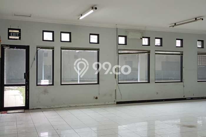 Dijual! Komersial di Ciateul Bandung LT 2176m2 / LB 1980m2 Kawasan Strategis Dijual! Komersial di Ciateul Bandung LT 2176m2 / LB 1980m2 Kawasan Strategis