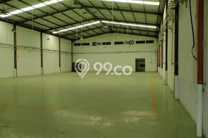 For Rent Gudang Premium di Cikarang, Luas 941m², Area Komersial For Rent Gudang Premium di Cikarang, Luas 941m², Area Komersial