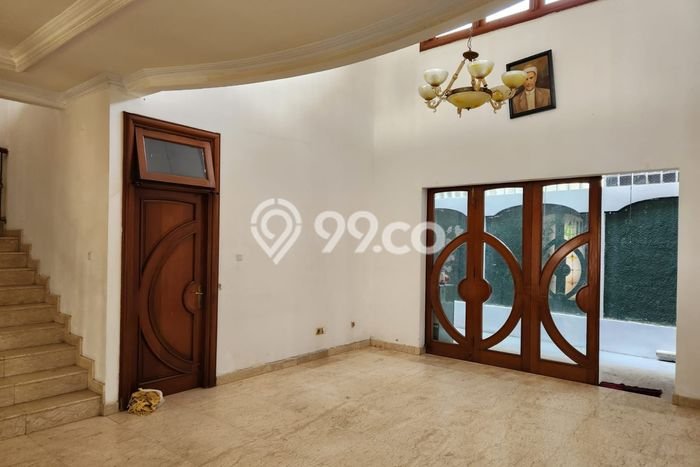 Hunian Elit LB 500m2 Siap Huni Desain Elegan di Pejaten, Jakarta Selatan Hunian Elit LB 500m2 Siap Huni Desain Elegan di Pejaten, Jakarta Selatan