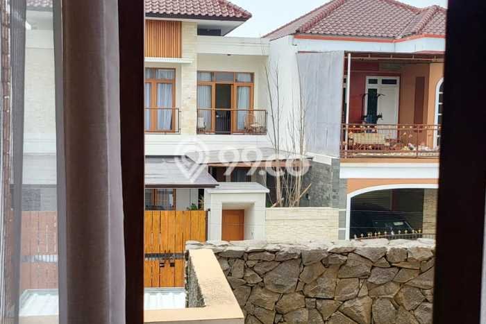 Rumah Minimalis 4 KT LT 100m2 di Pedurenan Rumah Minimalis 4 KT LT 100m2 di Pedurenan