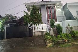 Jual Rumah Mewah Elegan Dengan View Eksklusif di Pekayon, Bekasi Jual Rumah Mewah Elegan Dengan View Eksklusif di Pekayon, Bekasi