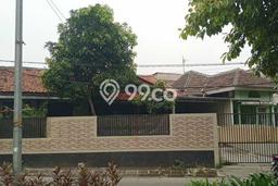 Rumah Luxury Modern Tanpa Renovasi di Pekayon Bekasi Rumah Luxury Modern Tanpa Renovasi di Pekayon Bekasi