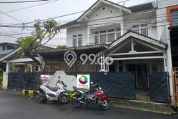 Rumah Modern 9 KT LT 255m2 di Galaxy Rumah Modern 9 KT LT 255m2 di Galaxy