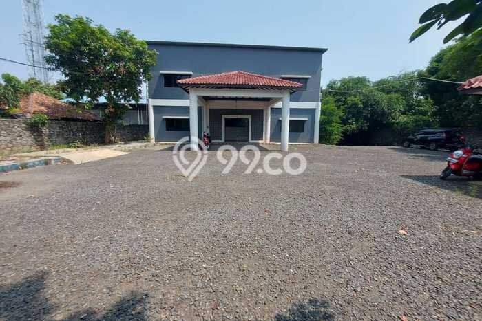 AREA TERSIBUK! Gudang di Cileungsi, Luas 1700m², Nilai Prospektif AREA TERSIBUK! Gudang di Cileungsi, Luas 1700m², Nilai Prospektif