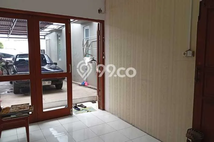 HOT DEAL! Rumah area Bintara, 3 KT, Lingkungan Strategis, Luas 100m² Bangunan 90m² HOT DEAL! Rumah area Bintara, 3 KT, Lingkungan Strategis, Luas 100m² Bangunan 90m²