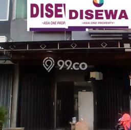 Ruko Disewa di Jakarta Timur dengan LB 300m2 Area Komersial Ramai Ruko Disewa di Jakarta Timur dengan LB 300m2 Area Komersial Ramai