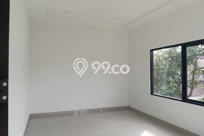 For Sale! Luxury House LT 218m2 Desain Modern di BSD Kencana Loka For Sale! Luxury House LT 218m2 Desain Modern di BSD Kencana Loka