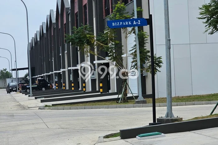 Gudang untuk Disewa di Pusat Jakarta Utara Luas Bangunan 200m2 Gudang untuk Disewa di Pusat Jakarta Utara Luas Bangunan 200m2