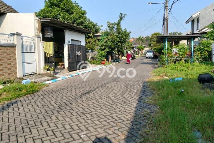 Jual Rumah Harga Miring Sidoarjo Punya 2 Kamar & LT 90m2 Jual Rumah Harga Miring Sidoarjo Punya 2 Kamar & LT 90m2