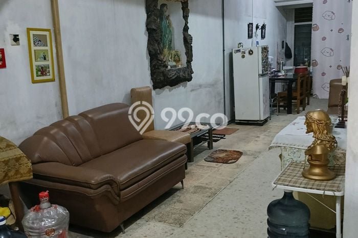 Dijual Rumah Minimalis Bagus Punya 5 KT di Simokerto Surabaya Hak Pakai Dijual Rumah Minimalis Bagus Punya 5 KT di Simokerto Surabaya Hak Pakai