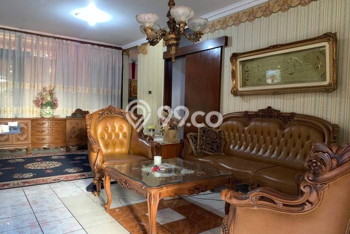 Rumah Elit Modern Tanpa Renovasi di Buah Batu Bandung Rumah Elit Modern Tanpa Renovasi di Buah Batu Bandung