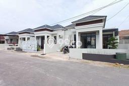 Rumah Minimalis Dijual di Medan Johor 2 Kamar dengan LT 103m2 Rumah Minimalis Dijual di Medan Johor 2 Kamar dengan LT 103m2