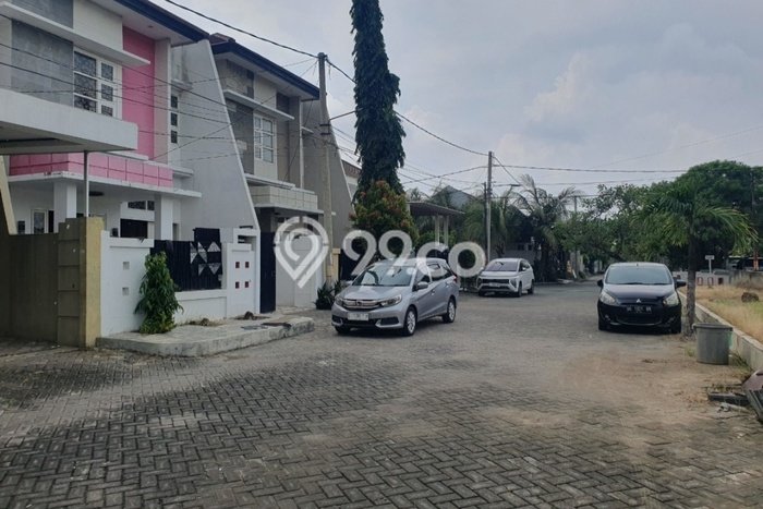 Rumah Modern 4 KT di Gresik Kota Gresik Rumah Modern 4 KT di Gresik Kota Gresik