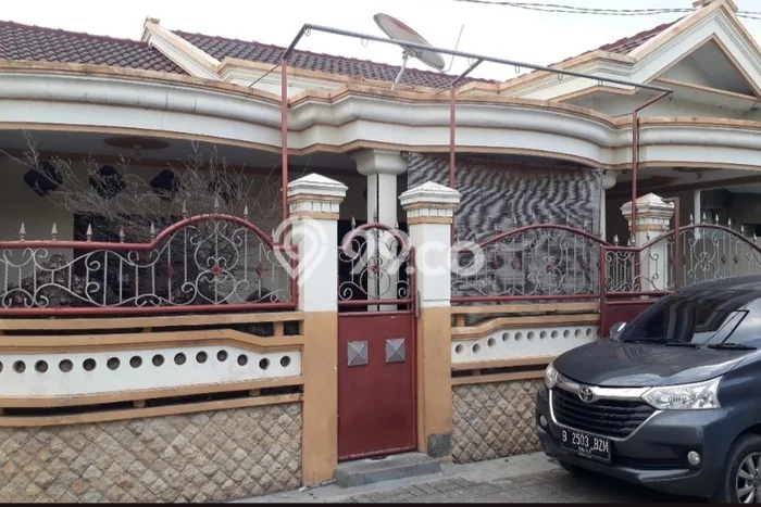 Rumah Minimalis LB/LT 240m2/122m2 Dijual Area Surabaya Kota, Surabaya Rumah Minimalis LB/LT 240m2/122m2 Dijual Area Surabaya Kota, Surabaya