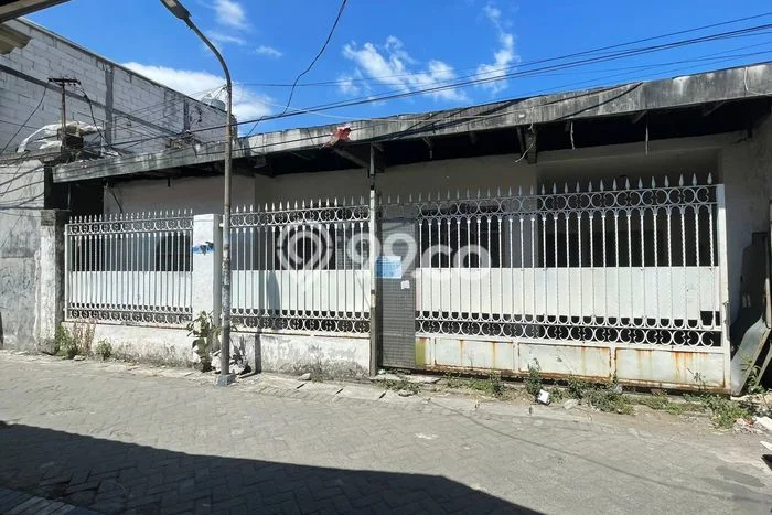 Rumah Murah LT 135m2 di Surabaya Kota Akses Mudah Rumah Murah LT 135m2 di Surabaya Kota Akses Mudah