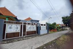Jual Rumah Siap Huni di Sidoarjo Sidoarjo Harga Rp 425 Juta LT 554m2 Jual Rumah Siap Huni di Sidoarjo Sidoarjo Harga Rp 425 Juta LT 554m2