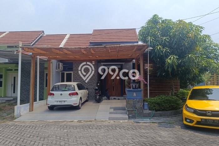 Jual Rumah Modern 3 KT di Gresik Kota, Gresik Jual Rumah Modern 3 KT di Gresik Kota, Gresik