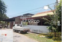 Untuk Dijual! Gudang di Surabaya Kota Surabaya LT 390m2 / LB 300m2 Kawasan Strategis Untuk Dijual! Gudang di Surabaya Kota Surabaya LT 390m2 / LB 300m2 Kawasan Strategis