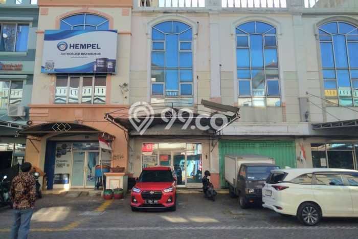 Unit Ruko Dijual di Rungkut Surabaya 160m2 Unit Ruko Dijual di Rungkut Surabaya 160m2
