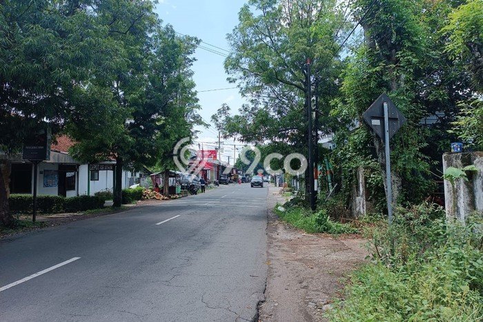 Kavling Tanah Dijual di Patrang Jember Spesifikasi 7402m2 Kavling Tanah Dijual di Patrang Jember Spesifikasi 7402m2
