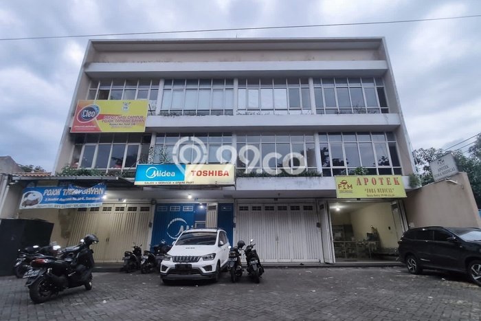 FOR SALE! Ruko di Rungkut Surabaya, LT 99m2, LB 190m2 FOR SALE! Ruko di Rungkut Surabaya, LT 99m2, LB 190m2