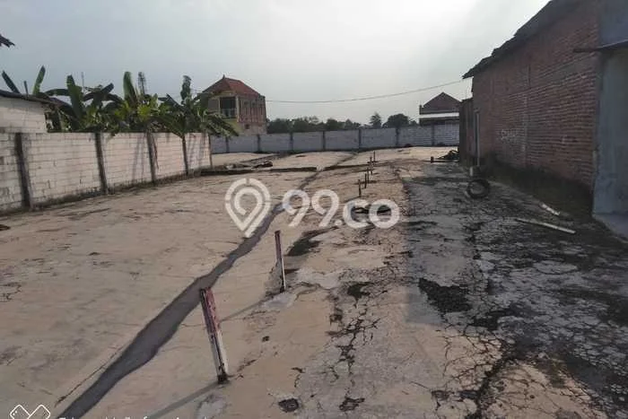 Gudang Dijual di Sukodono Sidoarjo dengan Luas Bangunan 120m2 Gudang Dijual di Sukodono Sidoarjo dengan Luas Bangunan 120m2