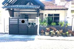 For Sale Hunian Rumah Terawat 2 KT di Dukuh Kupang, Surabaya For Sale Hunian Rumah Terawat 2 KT di Dukuh Kupang, Surabaya