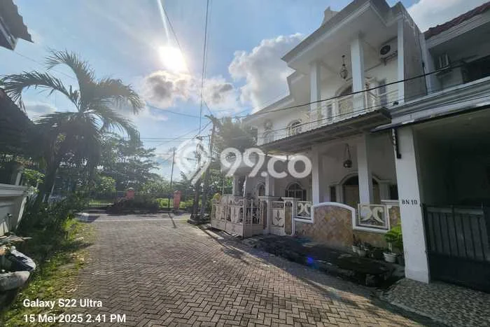 Rumah di Surabaya Kondisi Bagus Minimalis Dekat Fasilitas Publik Rumah di Surabaya Kondisi Bagus Minimalis Dekat Fasilitas Publik