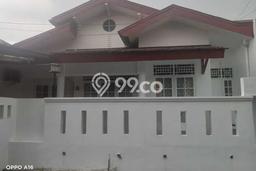 Rumah Luas Asri 3 KT Siap Pakai di Bintaro Tangerang Selatan Rumah Luas Asri 3 KT Siap Pakai di Bintaro Tangerang Selatan