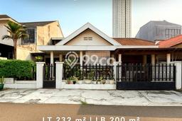 Hot Offer Hunian Premium Ideal dan Luas di Kebayoran Baru, Jakarta Selatan Hot Offer Hunian Premium Ideal dan Luas di Kebayoran Baru, Jakarta Selatan