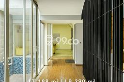 Ready to Use! Premium House LT 188m2 Desain Elegan di Permata Hijau Ready to Use! Premium House LT 188m2 Desain Elegan di Permata Hijau