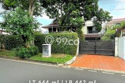 Rumah Elit Modern Tanpa Renovasi di Pondok Indah Jakarta Selatan Rumah Elit Modern Tanpa Renovasi di Pondok Indah Jakarta Selatan