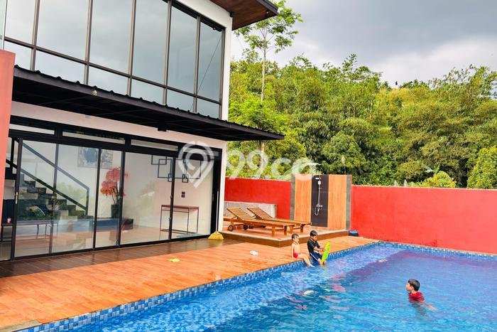 Peluang Terbaik! Vila di Cijeruk, Area 740m2m², Area Berkembang dengan nilai meningkat Peluang Terbaik! Vila di Cijeruk, Area 740m2m², Area Berkembang dengan nilai meningkat