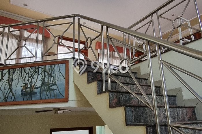 Jual Rumah Luas Megah Dengan View Eksklusif di Prima Kedoya, Jakarta Barat Jual Rumah Luas Megah Dengan View Eksklusif di Prima Kedoya, Jakarta Barat